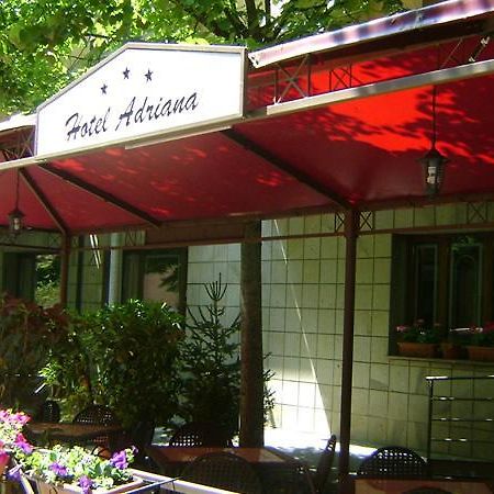 Hotel Adriana Abbadia San Salvator Exterior foto